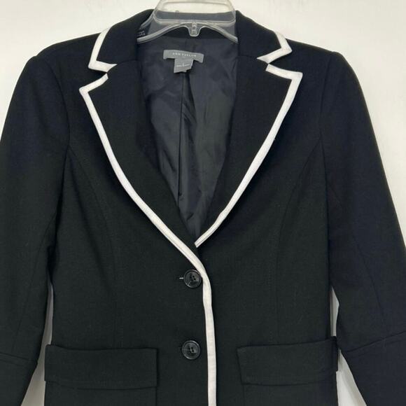 Ann Taylor Black/White Stretch Knit Cropped Blazer Size 2 - Picture 3 of 11